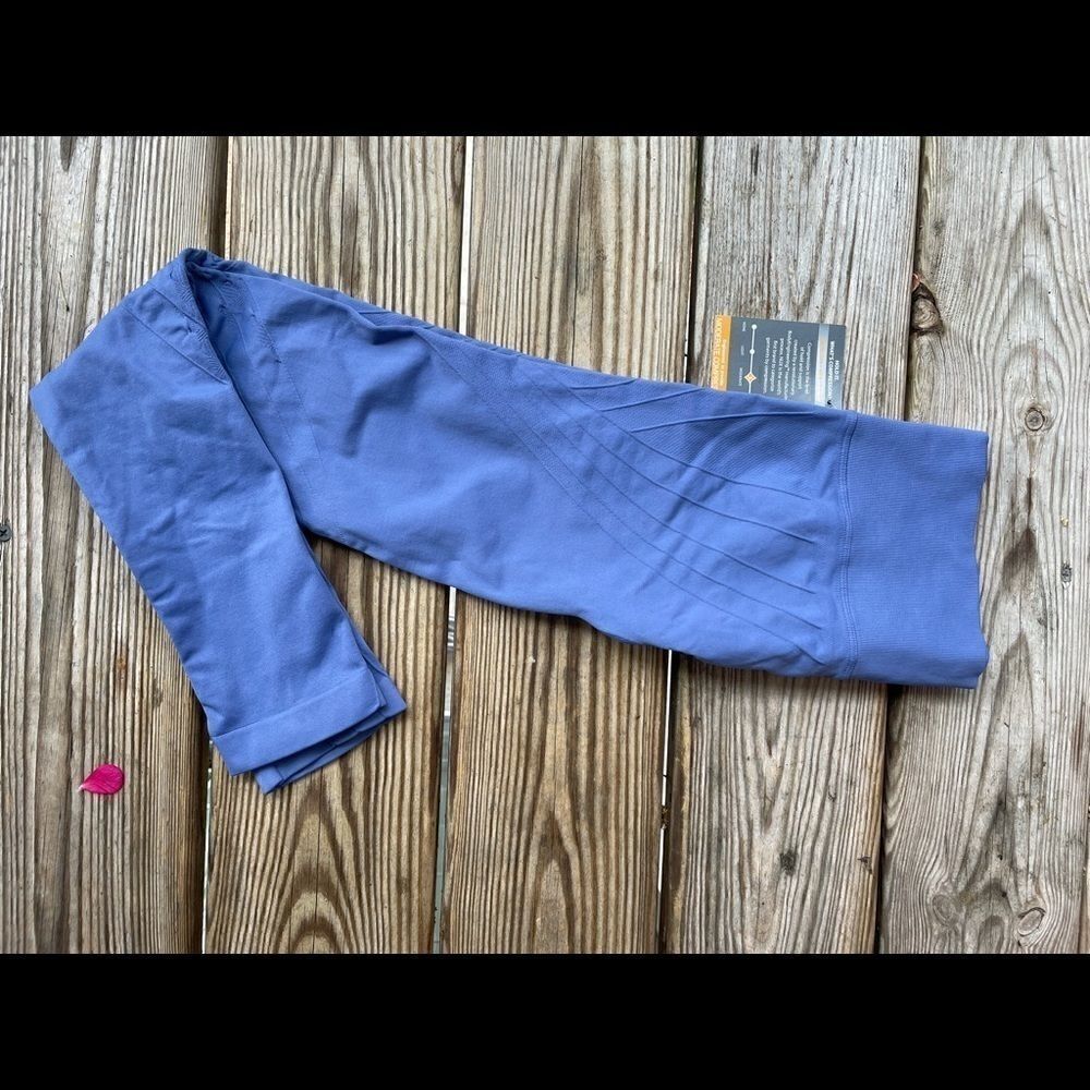 NUX HIGH RISE MESA LEGGING - Picture 4 of 5